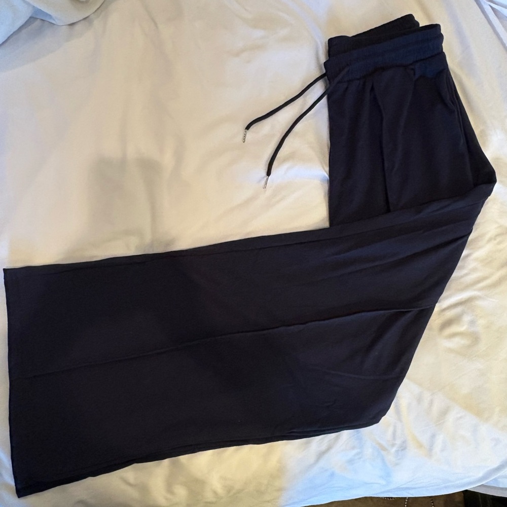 Navy Blue Wide-Leg Pants